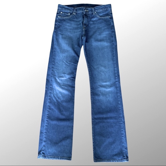 Lacoste Jeans with Croc on back pockets - Picture 7 of 11